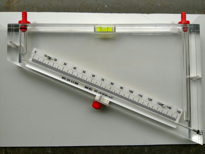 Inclined Manometer in Range From 0-150 MM